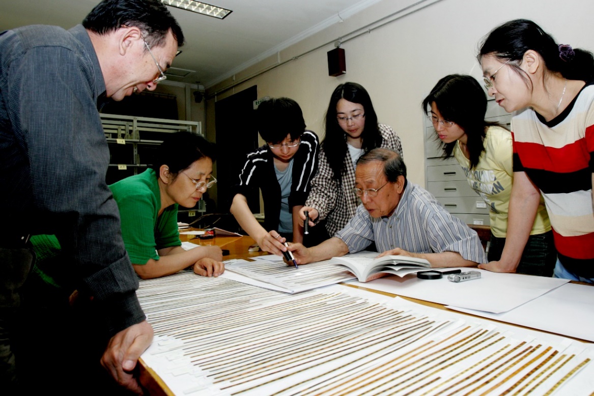 91精品国产自产在线老师啪