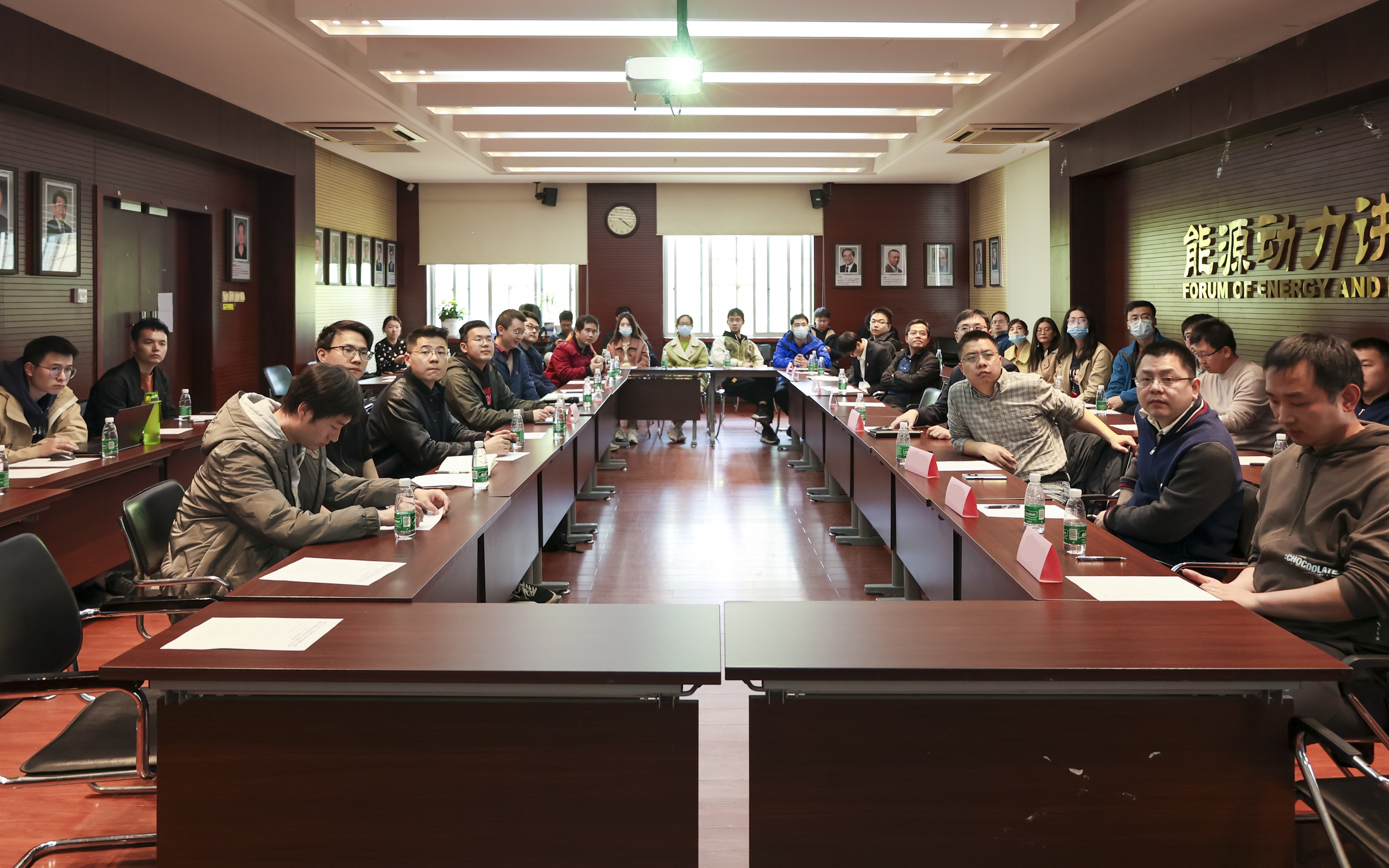 20230408-新闻稿-航天科工三院水下总体部党支部与91精品国产自产在线老师啪-国产一级农村无码-中文字幕无码人妻AAA片-人妻不敢呻吟被中出A片视频-好看的亚洲av日韩av在线播放能动系流机所党支部、能动博201党支部“红色1 1 1”共建活动-郭慧娜-图3-会议现场.jpg