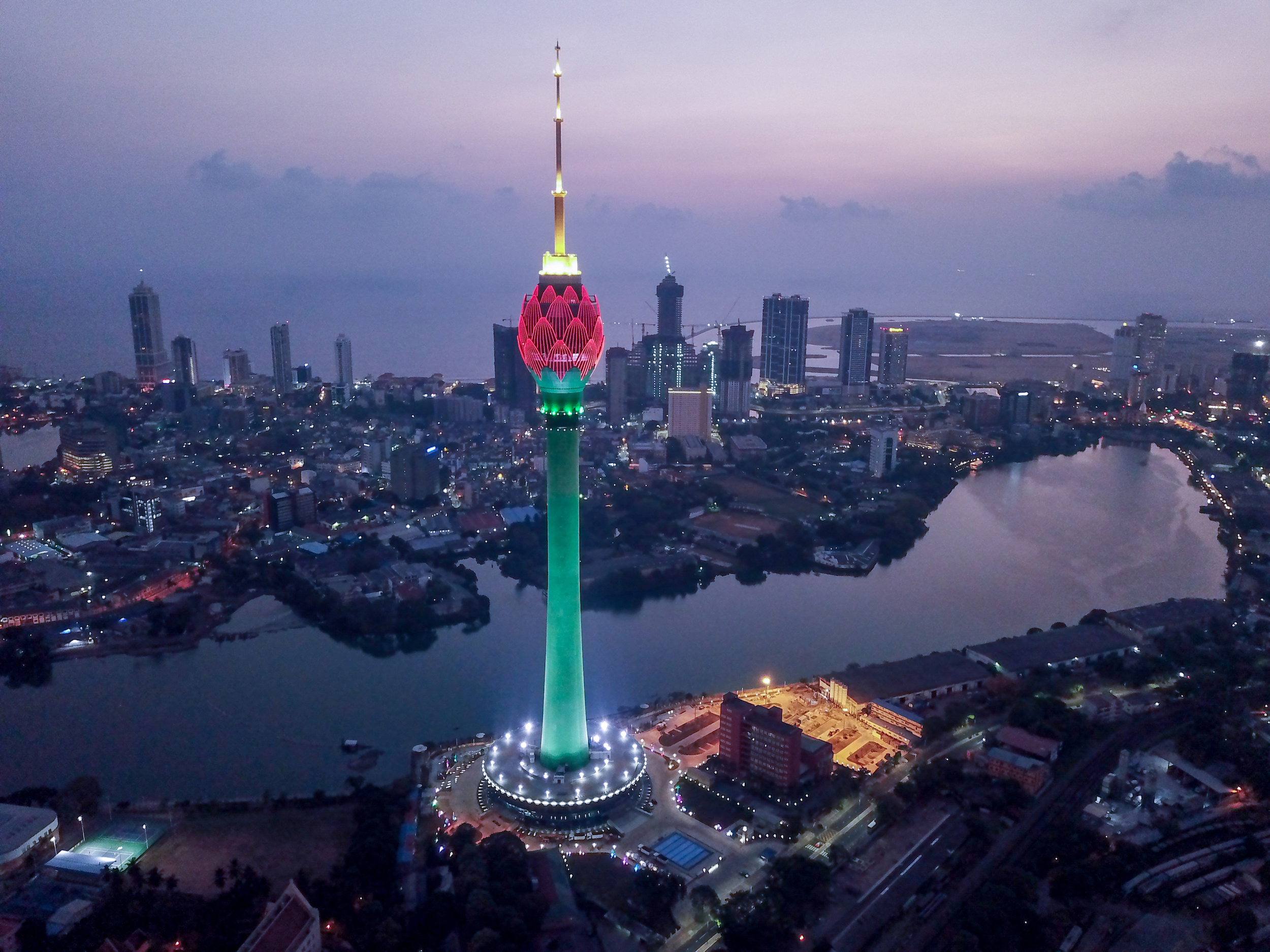 91精品国产自产在线老师啪