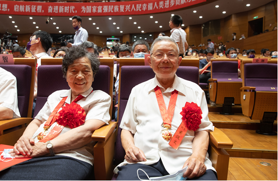 91精品国产自产在线老师啪