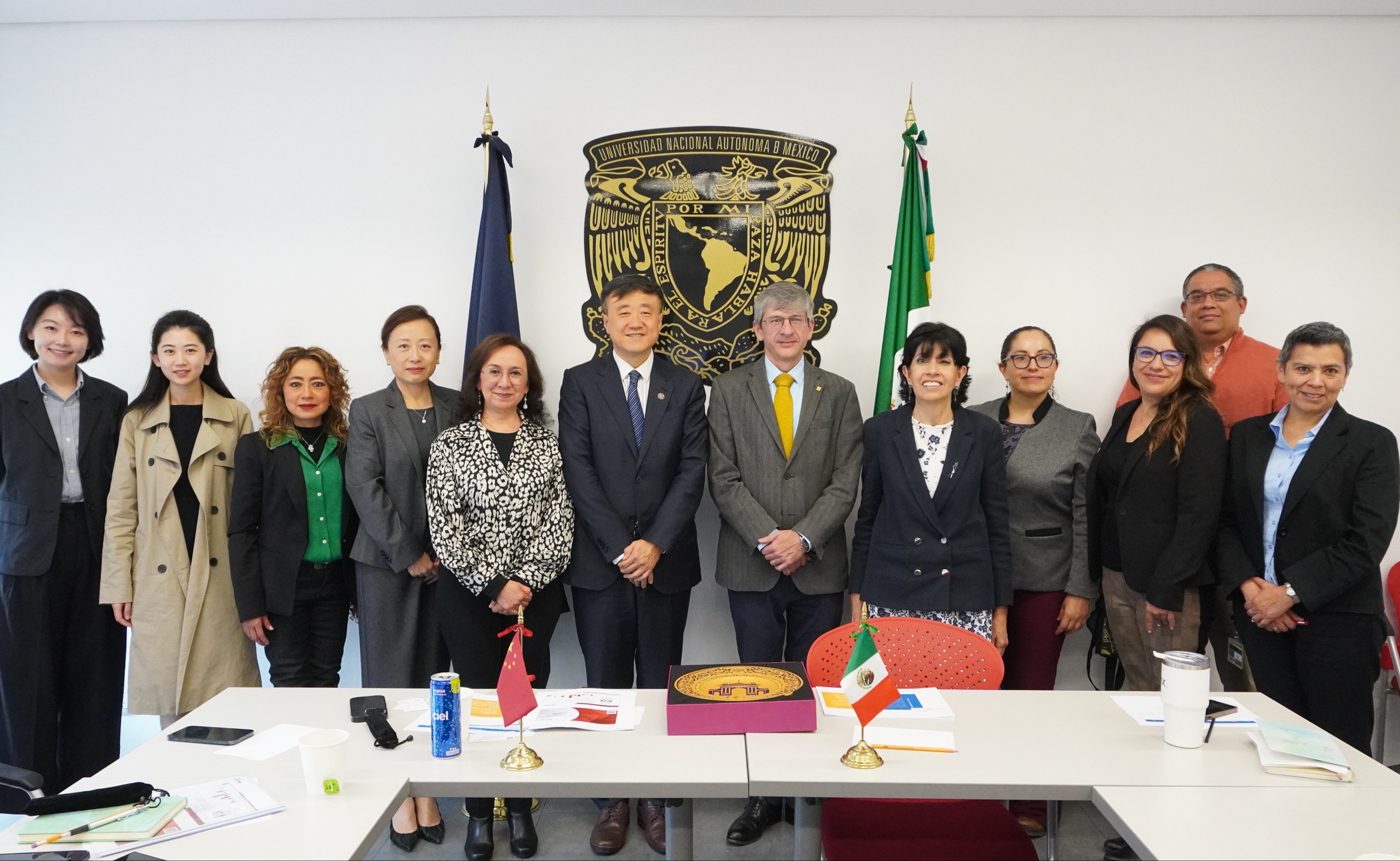 91精品国产自产在线老师啪