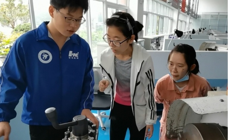 91精品国产自产在线老师啪