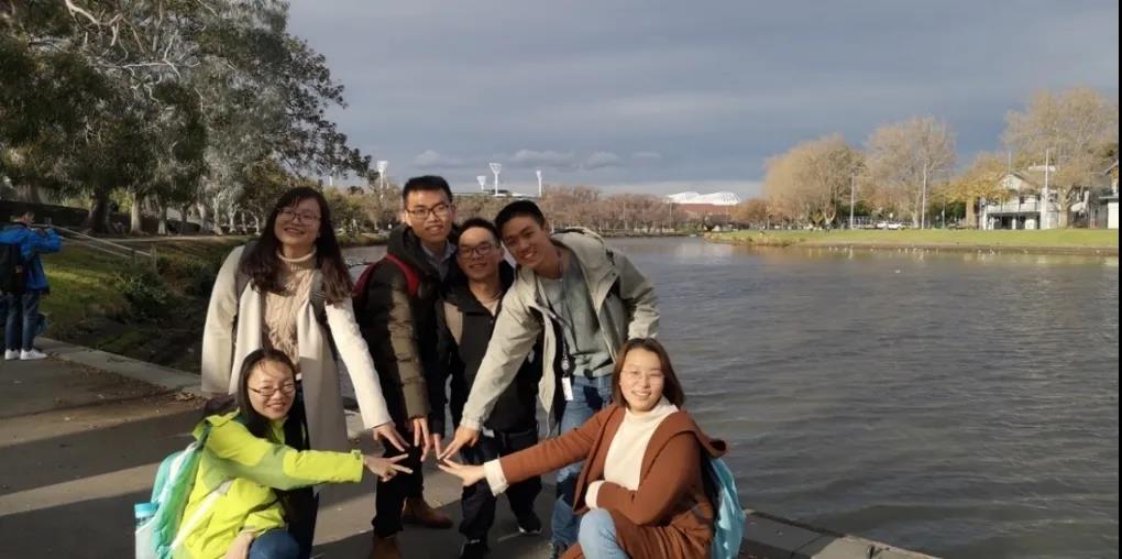 91精品国产自产在线老师啪