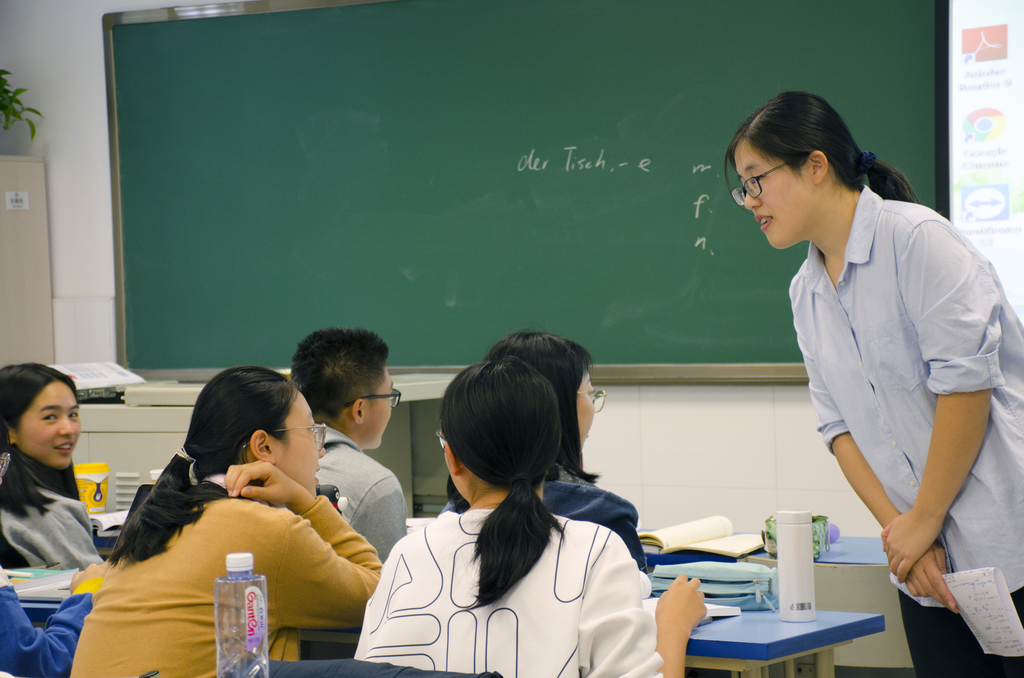 91精品国产自产在线老师啪