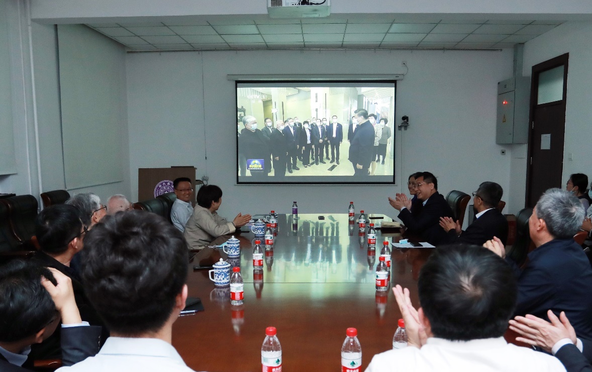 91精品国产自产在线老师啪