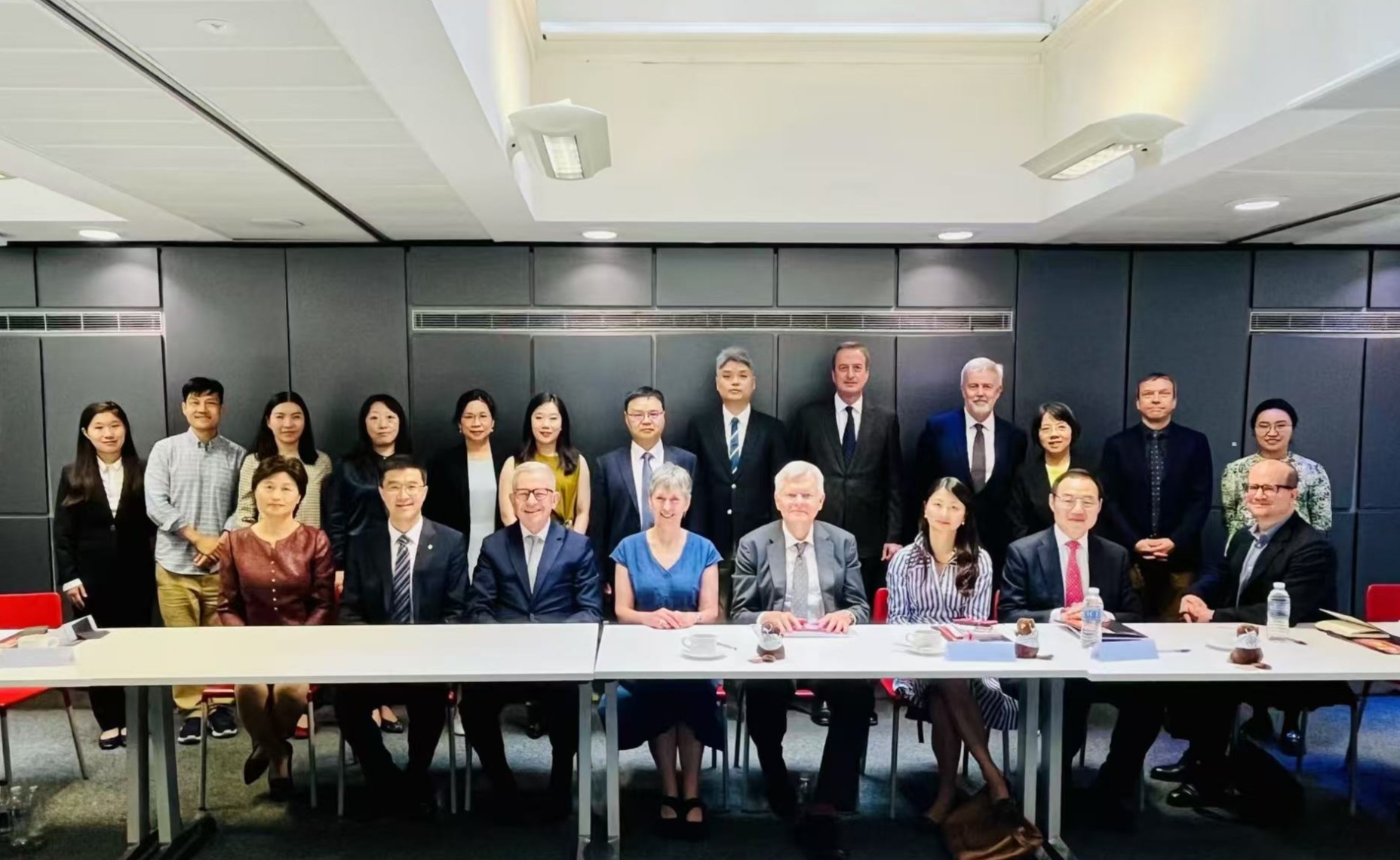 91精品国产自产在线老师啪