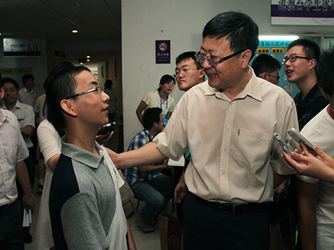 91精品国产自产在线老师啪