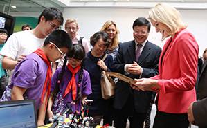 91精品国产自产在线老师啪