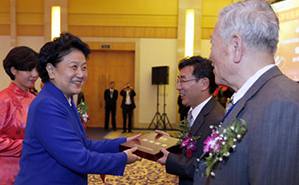 91精品国产自产在线老师啪